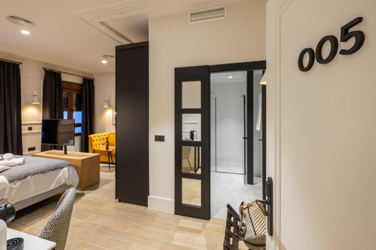 Barbarossa Suites Plaza De Espana Mérida Luaran gambar